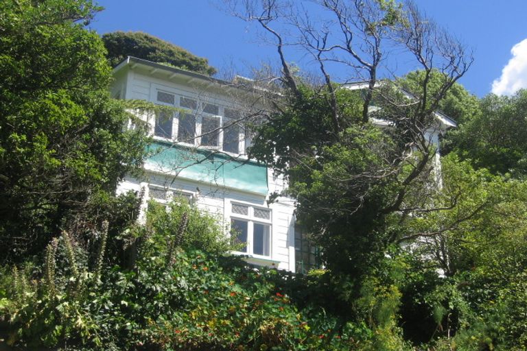 Photo of property in 135 Upland Road, Kelburn, Wellington, 6012