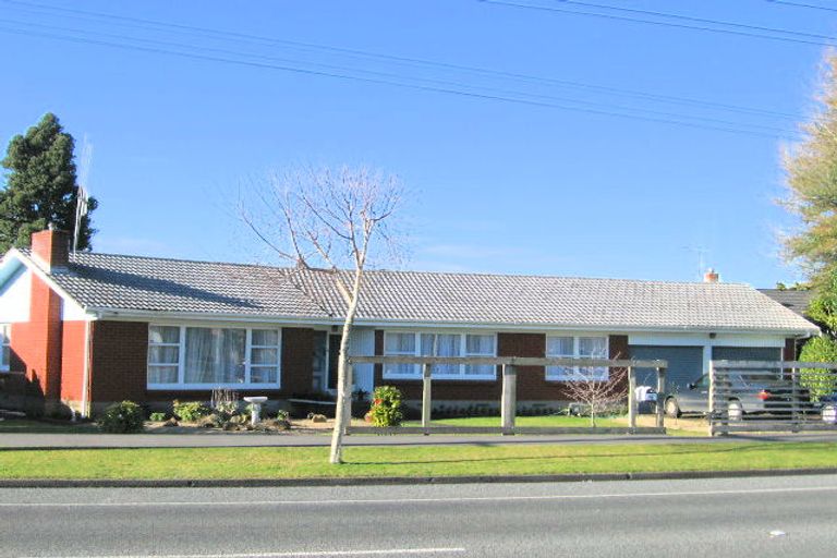 Photo of property in 76 Sandwich Road, St Andrews, Hamilton, 3200