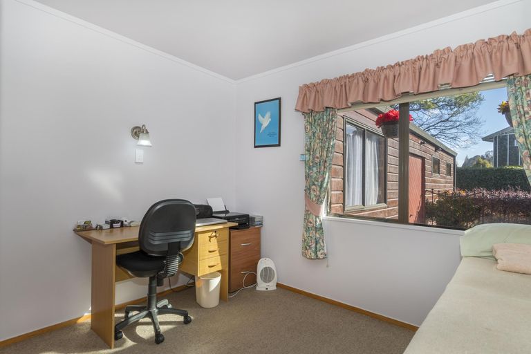 Photo of property in 122a Oropi Road, Greerton, Tauranga, 3112