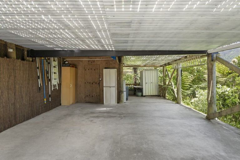 Photo of property in 253 Queen Charlotte Drive, Havelock, Picton, 7281