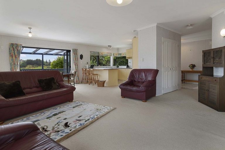 Photo of property in 23 Bodiam Place, Bethlehem, Tauranga, 3110