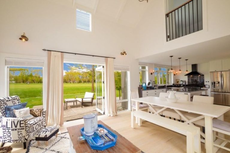 Photo of property in Millbrook Resort, 2 Malaghans Ridge, Arrowtown, 9371