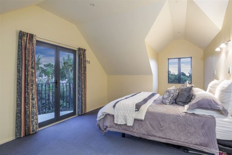 Photo of property in 1 Michael Bosher Way, Flat Bush, Auckland, 2019