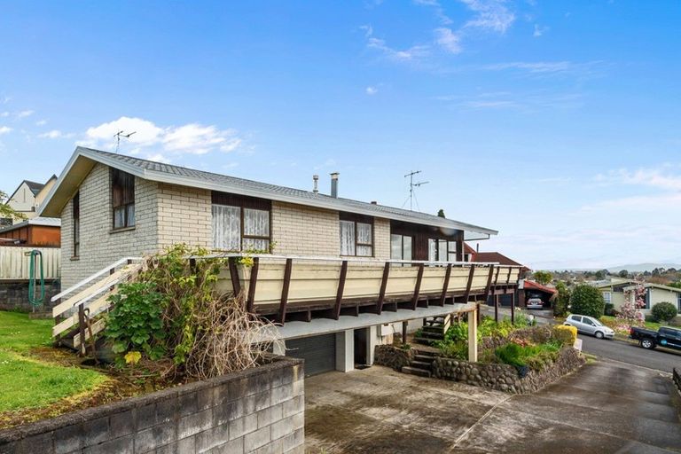 Photo of property in 9 Northview Lane, Nawton, Hamilton, 3200