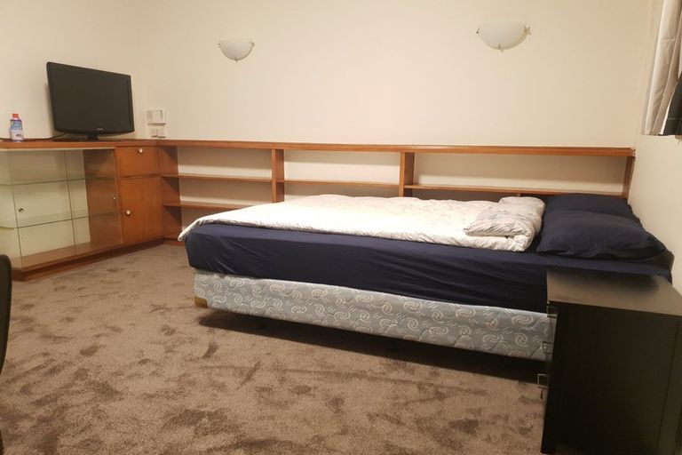 Photo of property in 2/106 Cargill Street, Dunedin Central, Dunedin, 9016