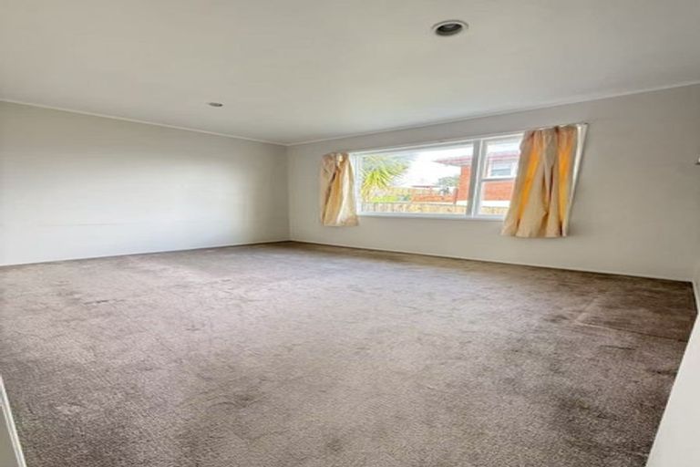 Photo of property in 1/17 Marriott Road, Pakuranga, Auckland, 2010