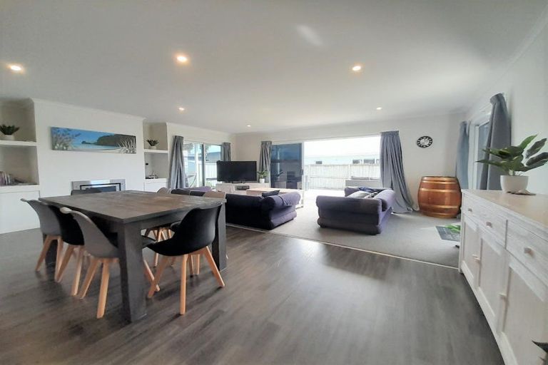 Photo of property in 124 Rangiora Crescent, Matarangi, Whitianga, 3592