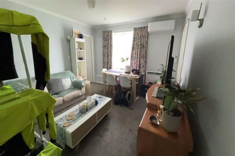 Photo of property in 23 Hereford Street, Wilton, Wellington, 6012