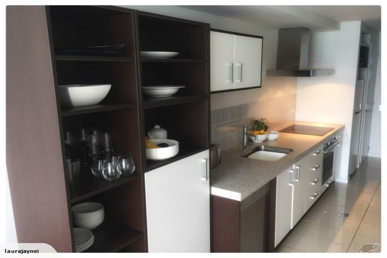 Photo of property in Monument Apartments, 9e/245 Wakefield Street, Te Aro, Wellington, 6011