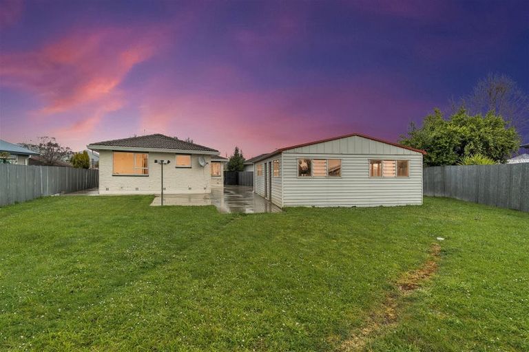 Photo of property in 18 Stacey Place, Woolston, Christchurch, 8062