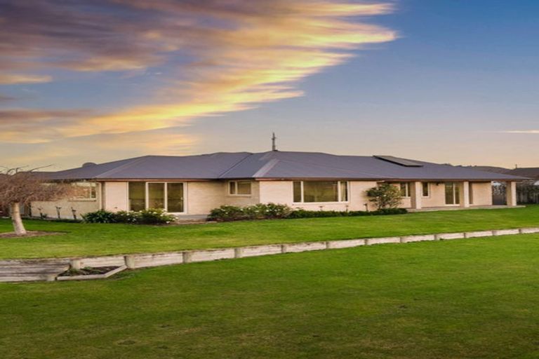 Photo of property in 17 Bond Street, Waimate, 7924