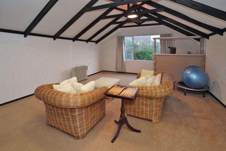 Photo of property in 23 Burn-murdoch Street, St Andrews, Hamilton, 3200