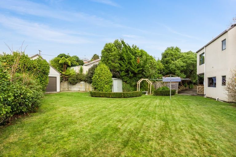Photo of property in 63 Plateau Road, Te Marua, Upper Hutt, 5018