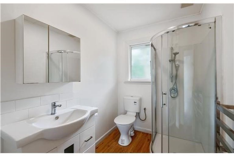 Photo of property in 2/46 Clyde Road, Ilam, Christchurch, 8041