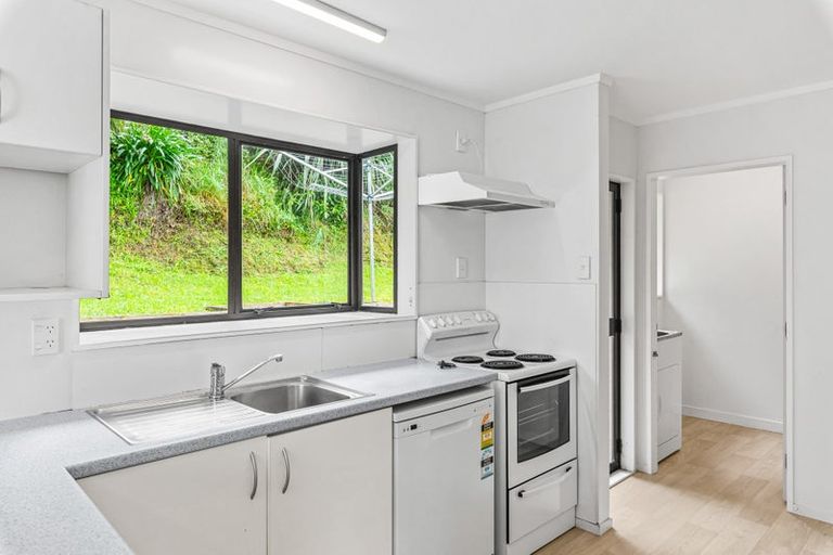 Photo of property in 18 Forglen Place, Tawa, Wellington, 5028
