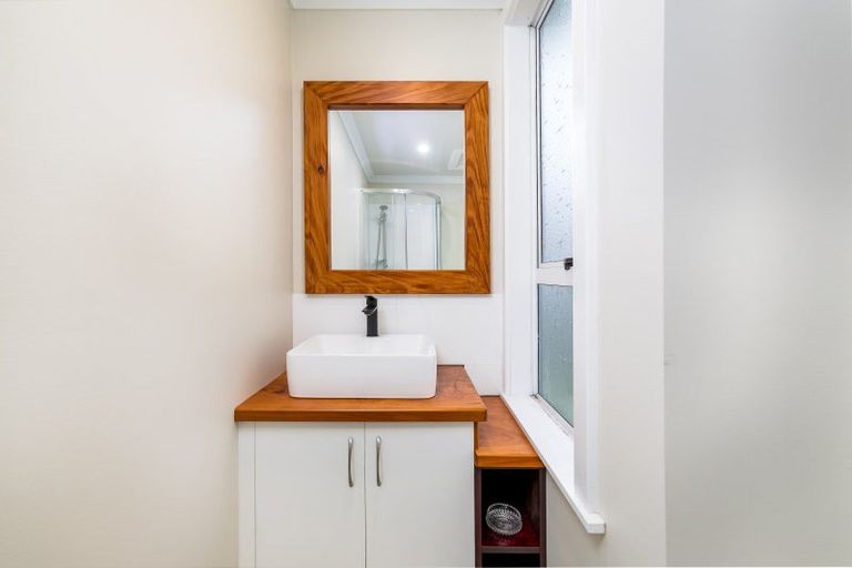 Photo of property in 11 George Street, Waimate, 7924