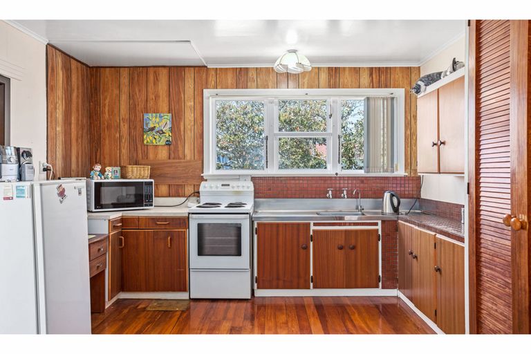 Photo of property in 15 Rimu Street, Edgecumbe, 3120