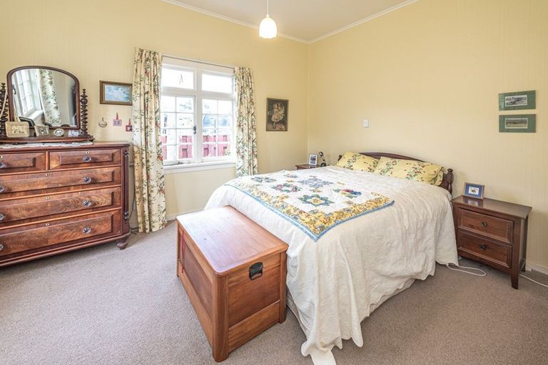 Photo of property in 52 Parsons Street, Saint Johns Hill, Whanganui, 4501