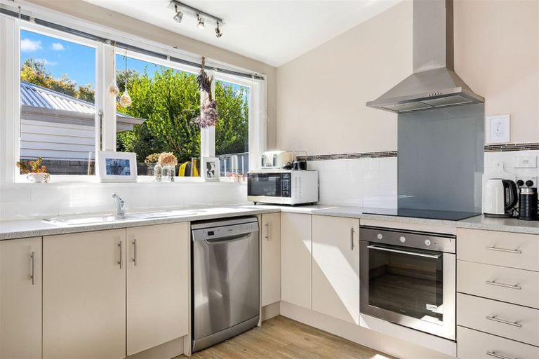 Photo of property in 41 Gibbon Street, Sydenham, Christchurch, 8023