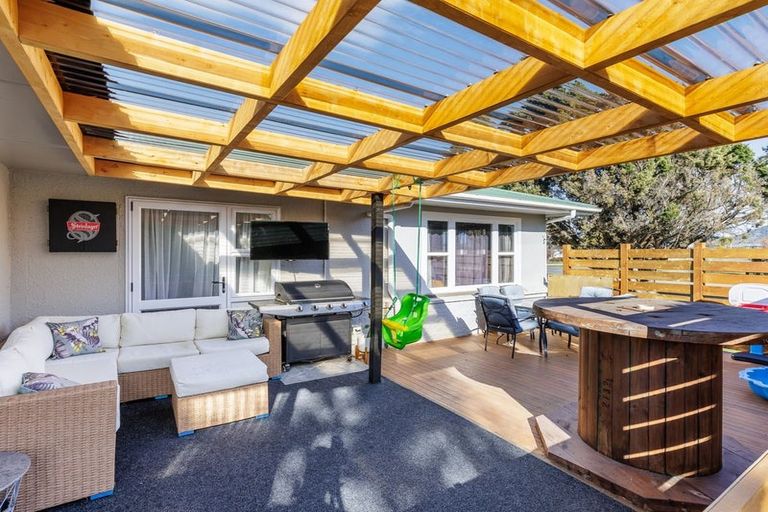 Photo of property in 22 Hughes Street, Waimate, 7924