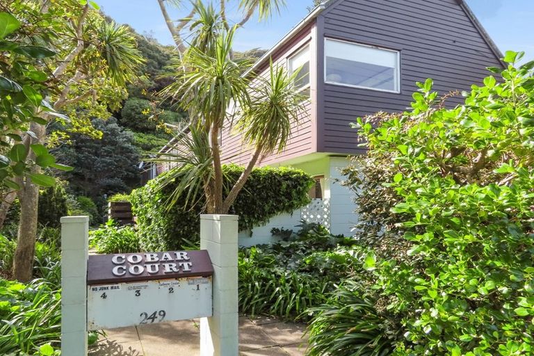 Photo of property in 3/249 Muritai Road, Eastbourne, Lower Hutt, 5013
