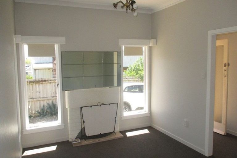 Photo of property in 15 Carey Street, Maeroa, Hamilton, 3200