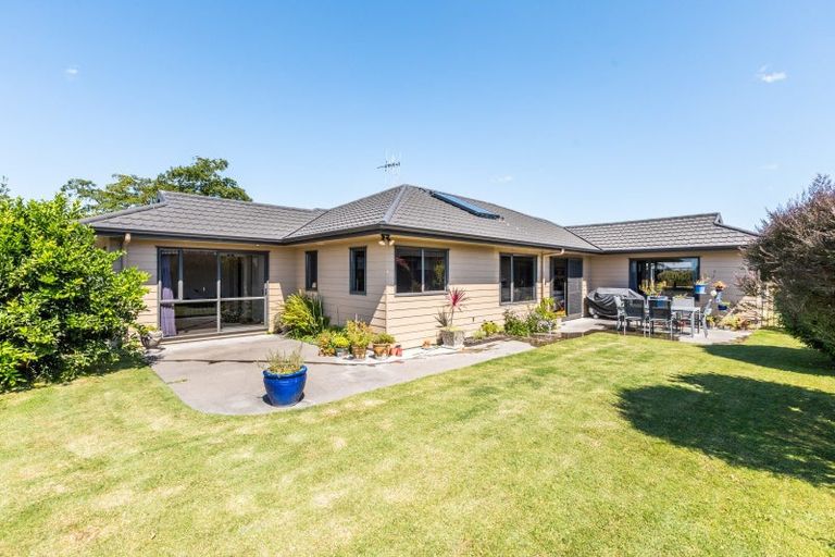 Photo of property in 21 Mcnaughton Place, Onekawa, Napier, 4110