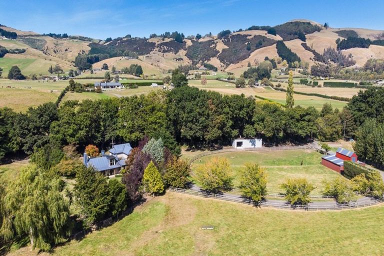 Photo of property in 320 Gladstone Road South, East Taieri, Mosgiel, 9092