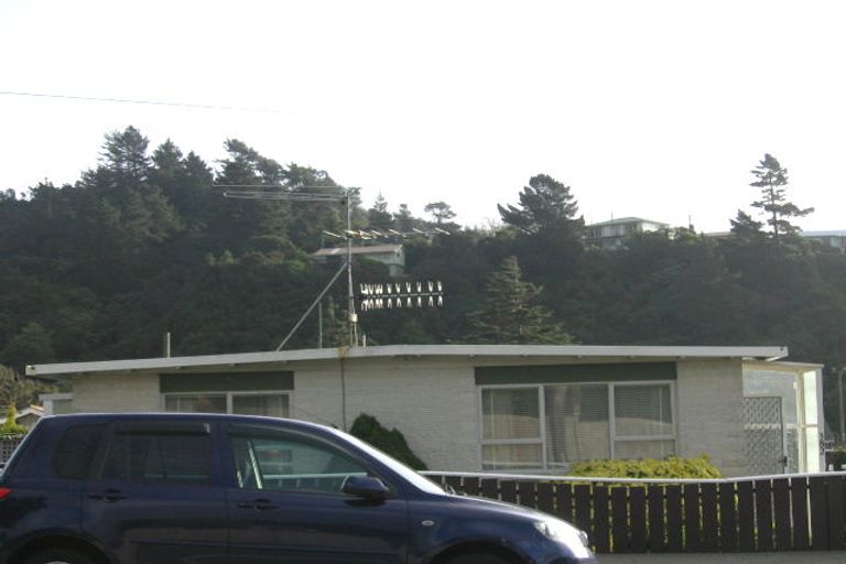 Photo of property in 3/382 Stokes Valley Road, Stokes Valley, Lower Hutt, 5019