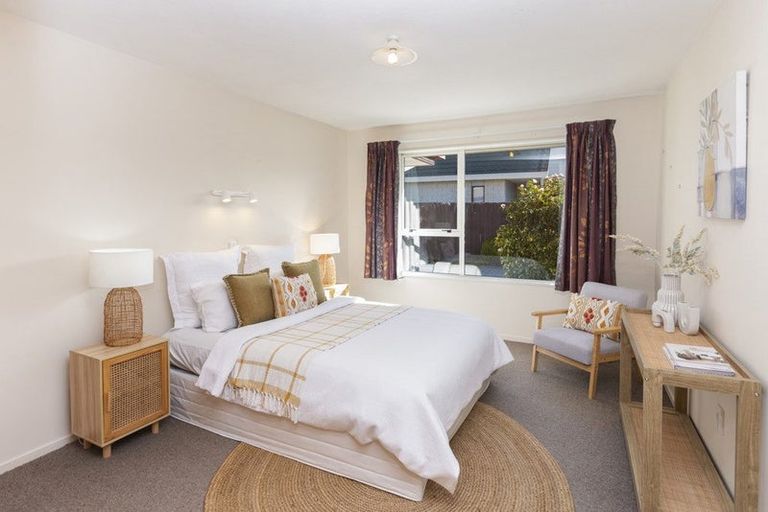 Photo of property in 19b Juniper Place, Burnside, Christchurch, 8053