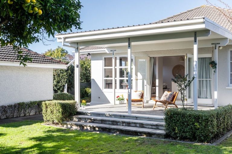 Photo of property in 202 Park Road North, Parkvale, Hastings, 4122