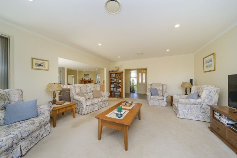 Photo of property in 3 Waipatere Court, Ashhurst, 4810