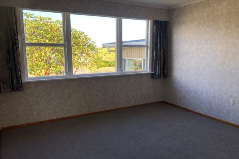 Photo of property in 11 Burn Street, Levin, 5510