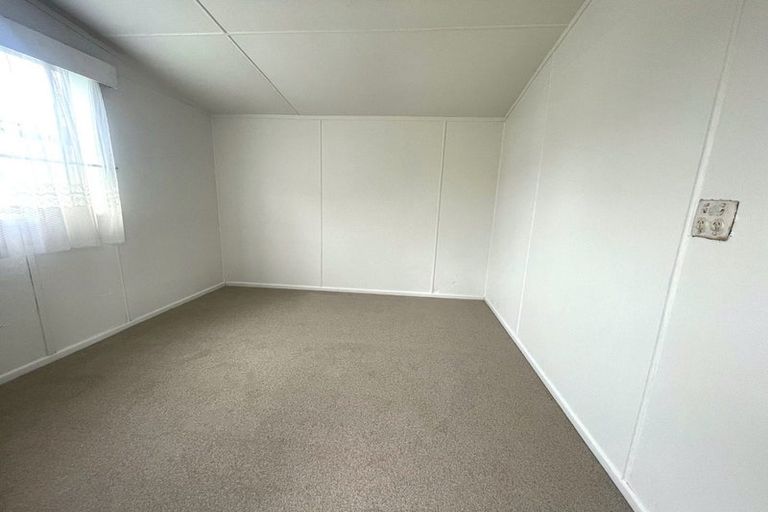 Photo of property in 11 Robyn Place, Mangere East, Auckland, 2024