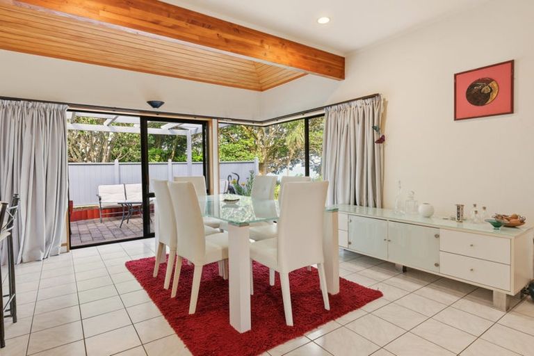 Photo of property in 22 Myrtle Drive, Omokoroa, 3114