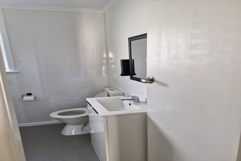 Photo of property in 3 Kings Drive, Levin, 5510