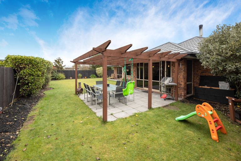 Photo of property in 73 Brookside Road, Rolleston, 7614