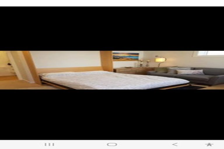 Photo of property in 83 Pirie Street, Mount Victoria, Wellington, 6011