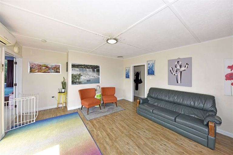 Photo of property in 12 Glenfield Crescent, Mairehau, Christchurch, 8052