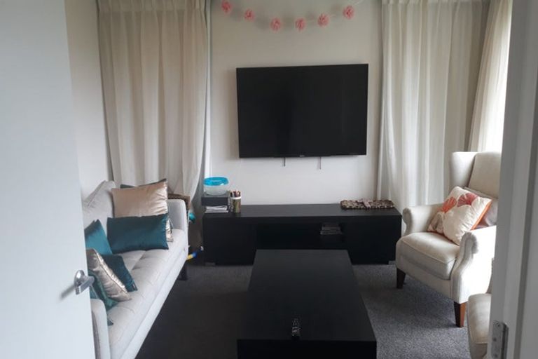 Photo of property in 33 Beachvale Drive, Kaiapoi, 7630