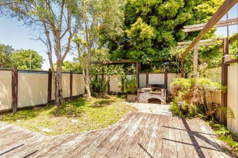 Photo of property in 1/259 Georges Drive, Napier South, Napier, 4110