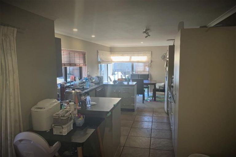 Photo of property in 54 Saint James Drive, Huntington, Hamilton, 3210