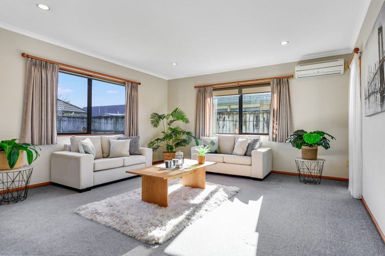 Photo of property in 5 Hampstead Way, Rototuna North, Hamilton, 3210