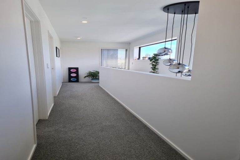 Photo of property in 6 Reg Pearce Way, Glen Innes, Auckland, 1072