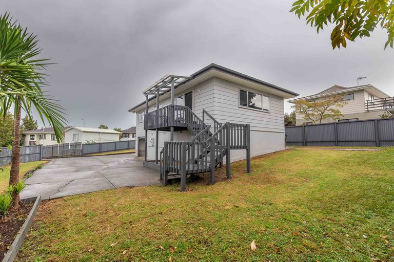 Photo of property in 207 Mahia Road, Wattle Downs, Auckland, 2102