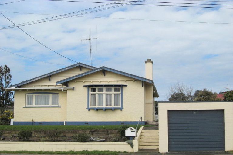 Photo of property in 7 Kawatiri Avenue, Gonville, Whanganui, 4501