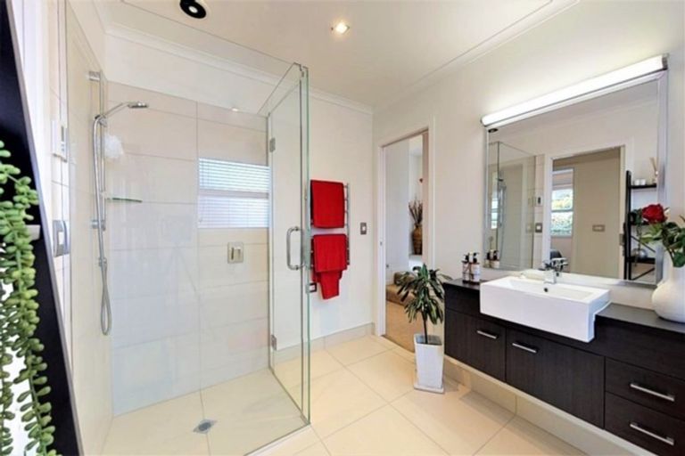 Photo of property in 13a Lancaster Street, Levin, 5510