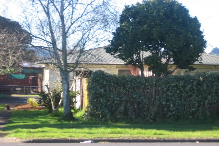 Photo of property in 1/450 Great South Road, Opaheke, Papakura, 2113