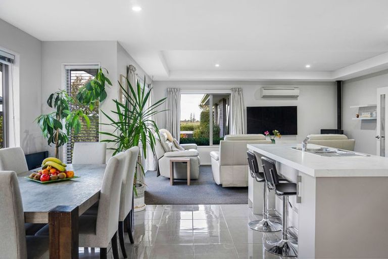 Photo of property in 4 Sutherland Drive, Kaiapoi, 7630