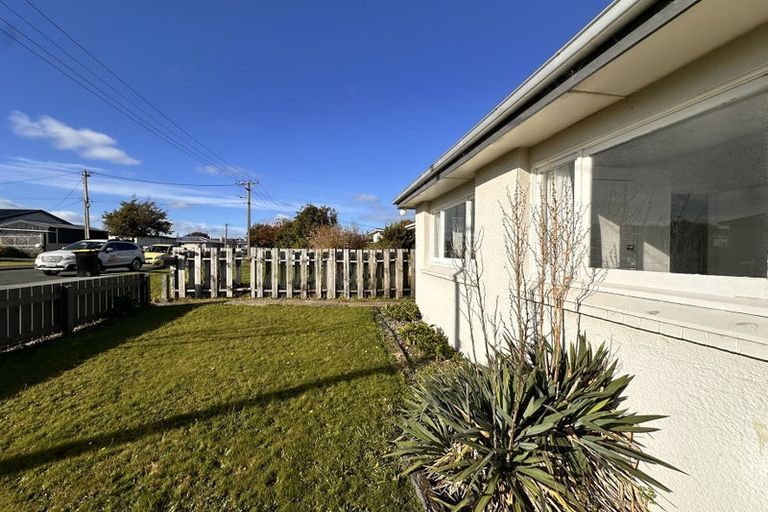 Photo of property in 75 Weka Street, Waikiwi, Invercargill, 9810